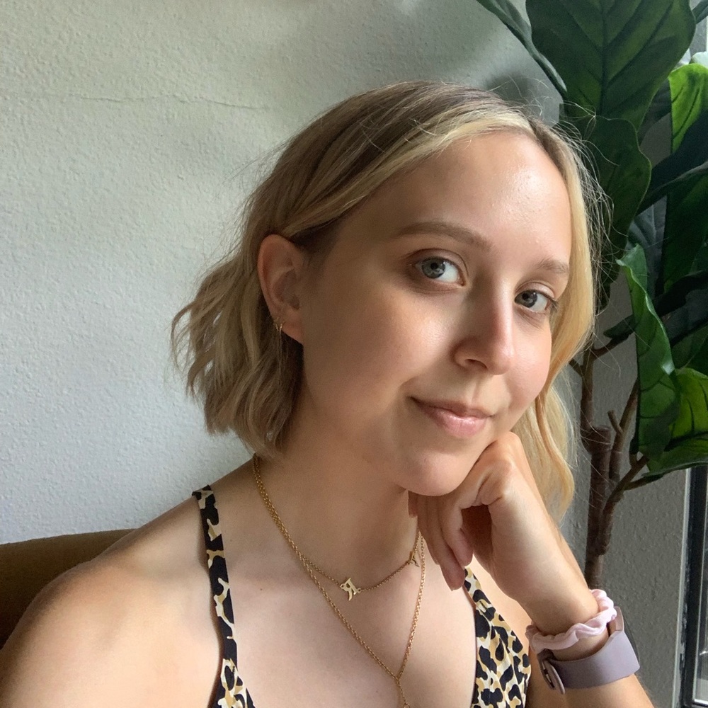 Meet your Posher, Allison
